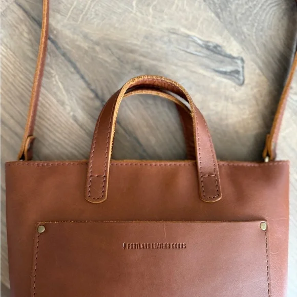 Portland Leather Tan Leather Tote with Removable Strap - Picture 7 of 13